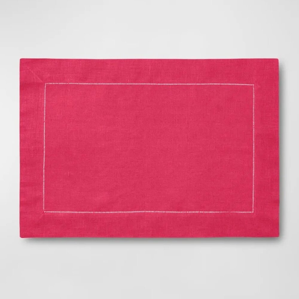 SFERRA Festival Linen Placemats Set of Four in Raspberry Pink Excellent Like New
